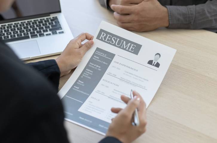Investors Qualifications